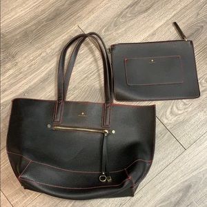 Travanti black and red LG purse NWOT